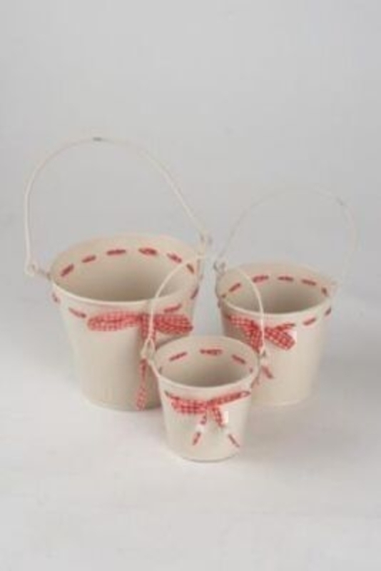 Set of 3 white buckets by Heaven Sends with red and white gingham ribbon detail. Size Large 12x13cm Medium 10x10cm Small 8x8cm